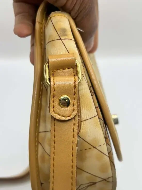 Vintage Geography Print Faux Leather Saddle Crossbody Bag - Picture 7 of 9